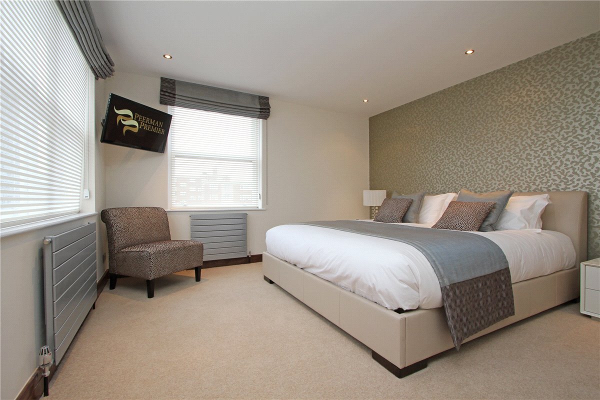 2 bedroom Flat, Kingston House South, Ennismore Gardens, SW7 - Available, Image 6