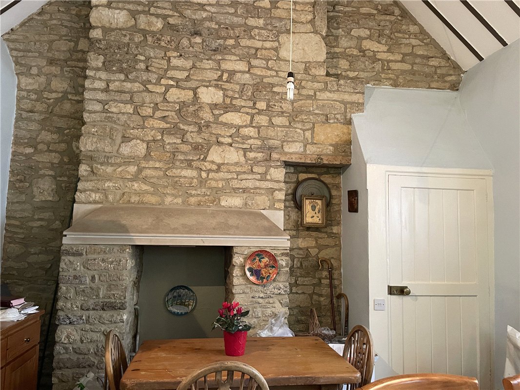 3 bedroom House, Lower End, Ramsden, OX7 - Available, Image 8