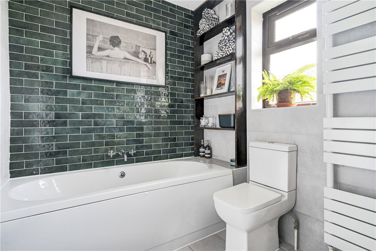 4 bedroom House, Gardiner Close, Abingdon, OX14 - Sold, Image 14
