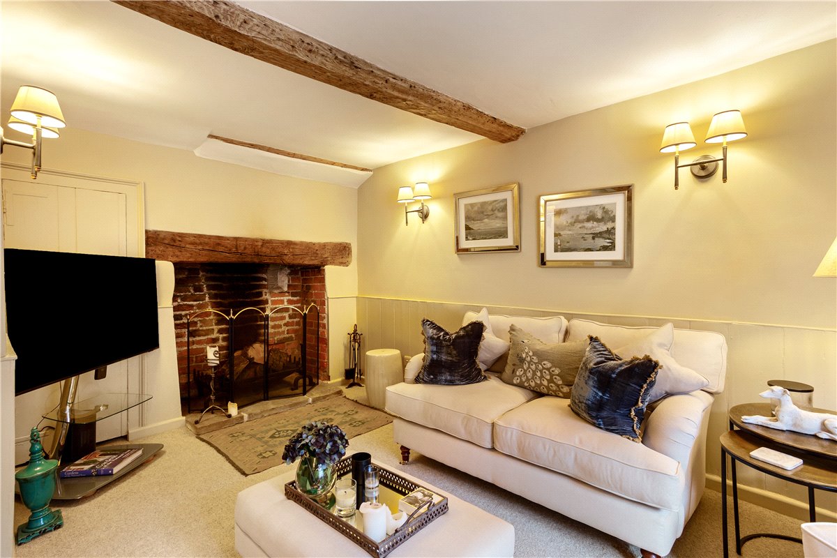 4 bedroom House, Silverless Street, Marlborough, SN8 - Available, Image 3