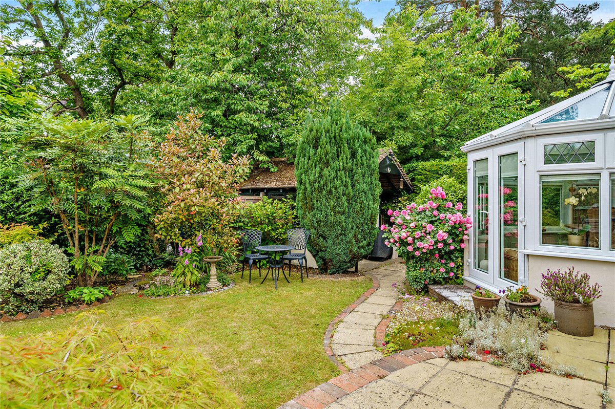 2 bedroom Bungalow, Ridgeway Close, Hermitage, RG18 - Sold, Image 28