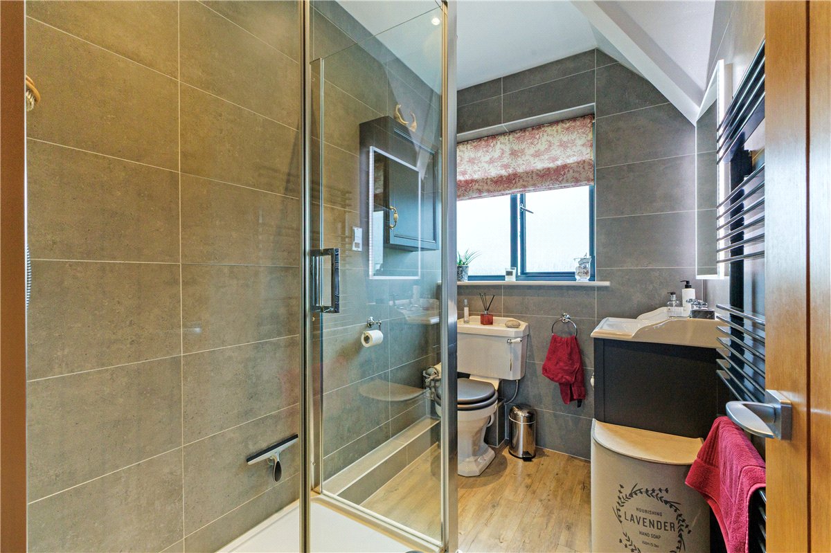 4 bedroom House, Russley Park, Baydon, SN8 - Available, Image 13