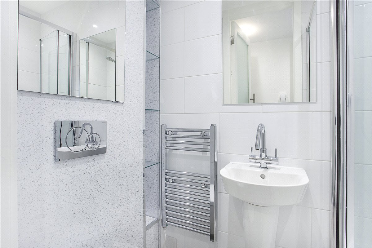 1 bedroom Flat, St. Andrewgate, York, YO1 - Available, Image 6