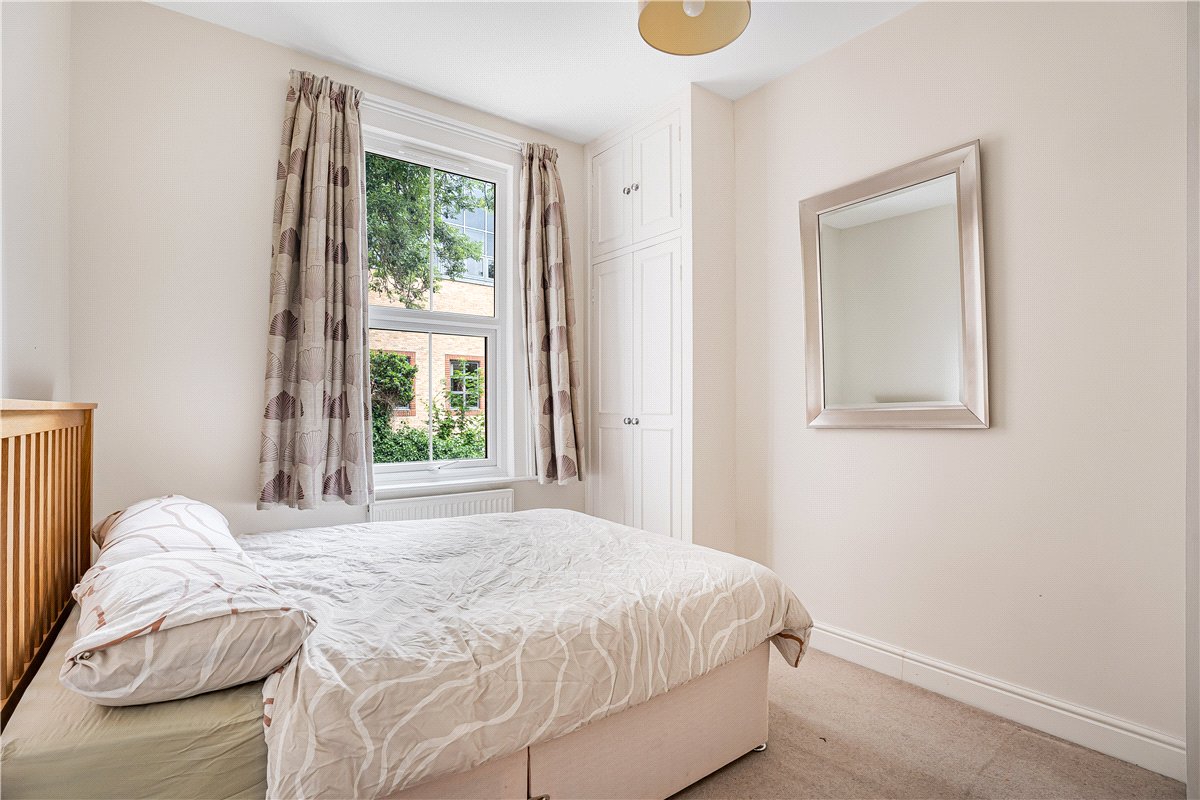 2 bedroom Maisonette, Walton Crescent, Oxford, OX1 - , Image 6