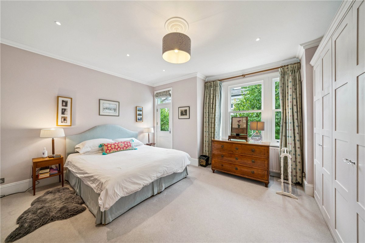 4 bedroom House, Tournay Road, London, SW6 - Available, Image 13