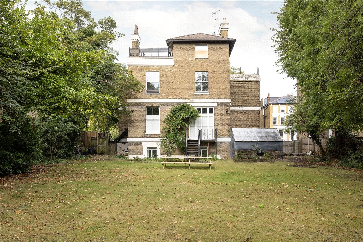 2 bedroom Flat, Trinity Crescent, Tooting Bec, SW17 - Sold, Image 3