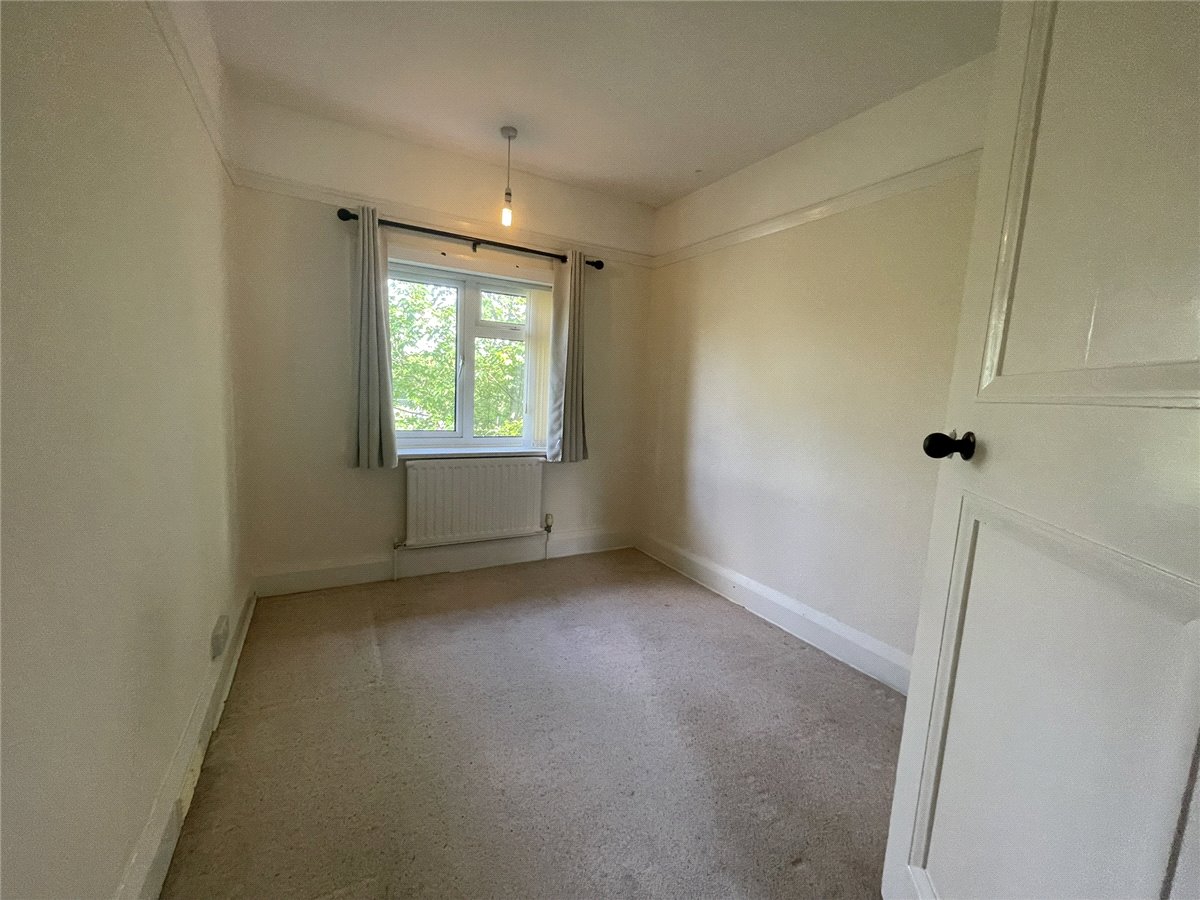 5 bedroom House, Love Lane, Donnington, RG14 - , Image 11