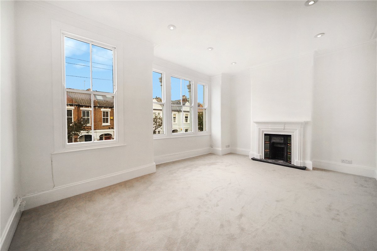 2 bedroom Flat, Edenvale Street, London, SW6 - Available, Image 1