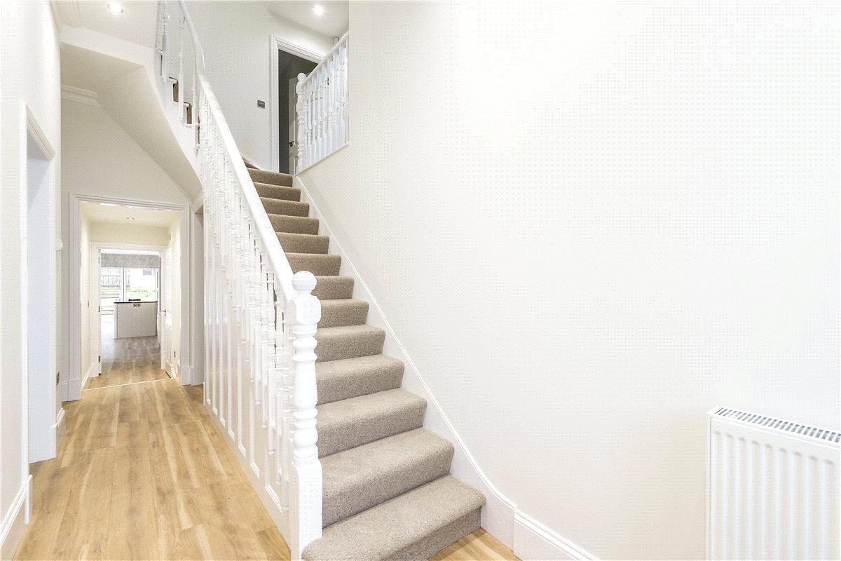 5 bedroom House, Elms Road, London, SW4 - , Image 5