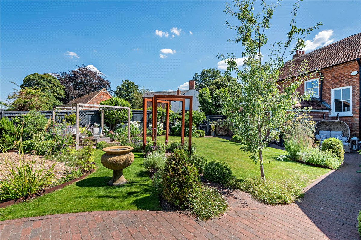 5 bedroom House, High Street, Chieveley, RG20 - Sold STC, Image 16