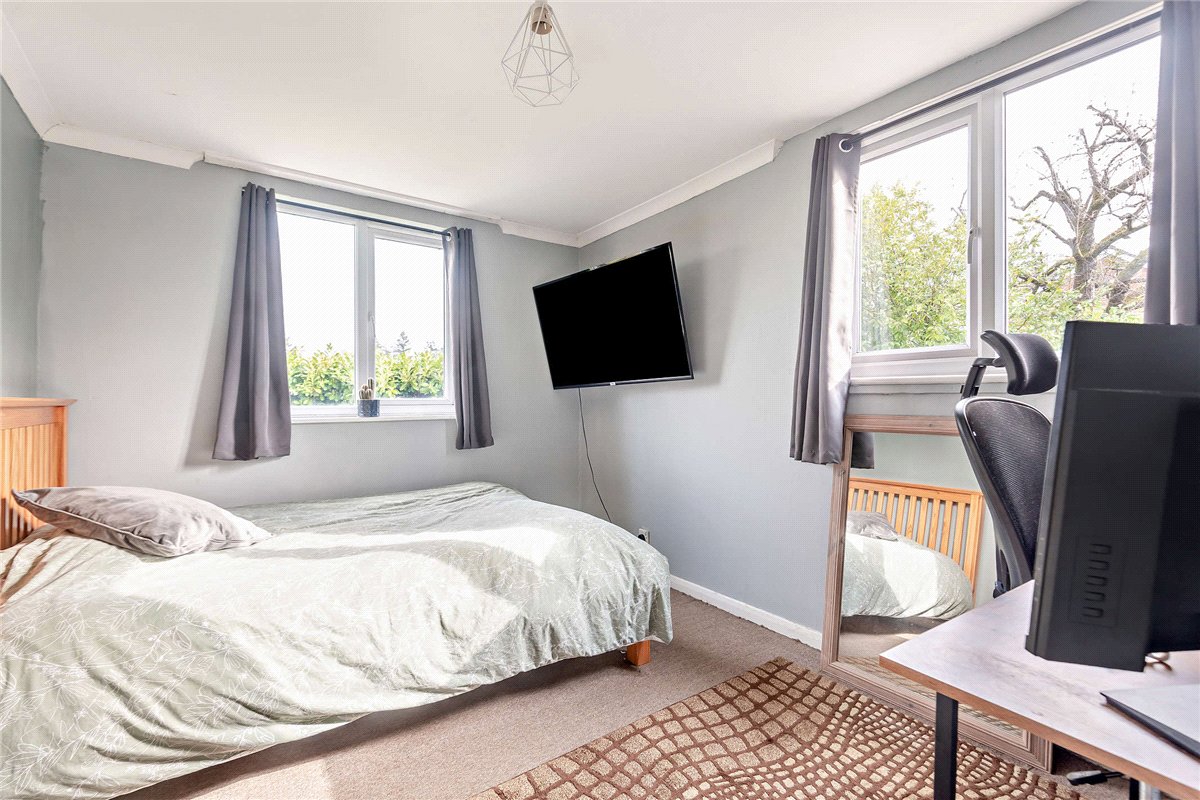 4 bedroom House, Broadlayings, Woolton Hill, RG20 - Sold, Image 1