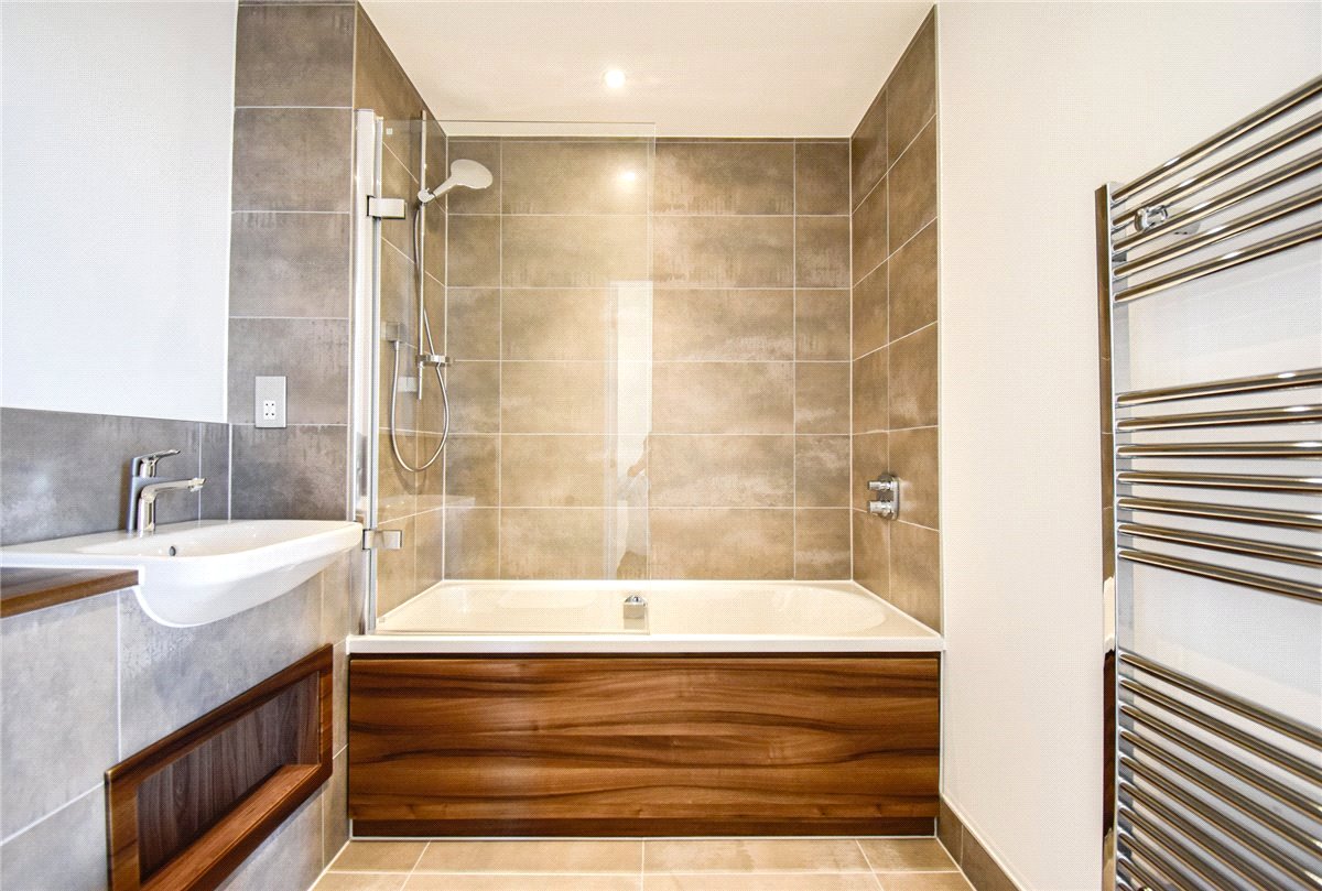 2 bedroom Flat, The Oak Building, Rudduck Way, CB3 - , Image 4
