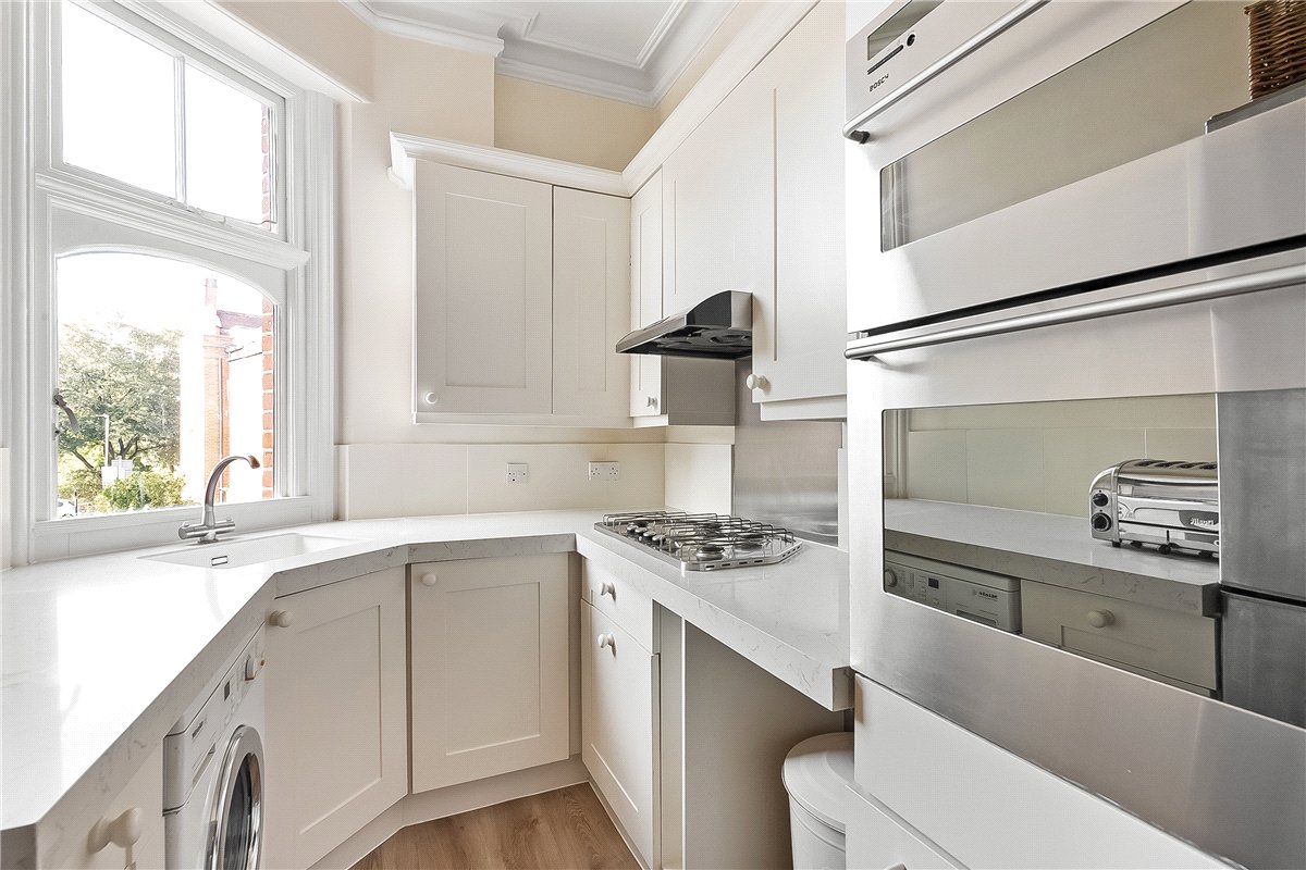 2 bedroom Flat, Wexford Road, London, SW12 - Available, Image 4
