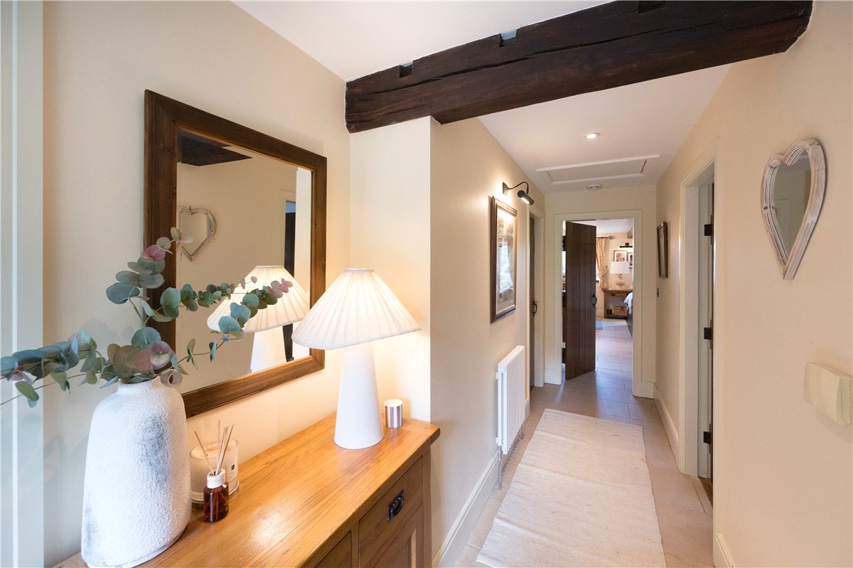 10 bedroom House, Felliscliffe, Harrogate, HG3 - Available, Image 22
