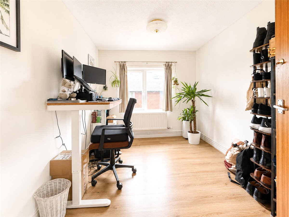 2 bedroom Flat, Tiverton Way, Cambridge, CB1 - Available, Image 7