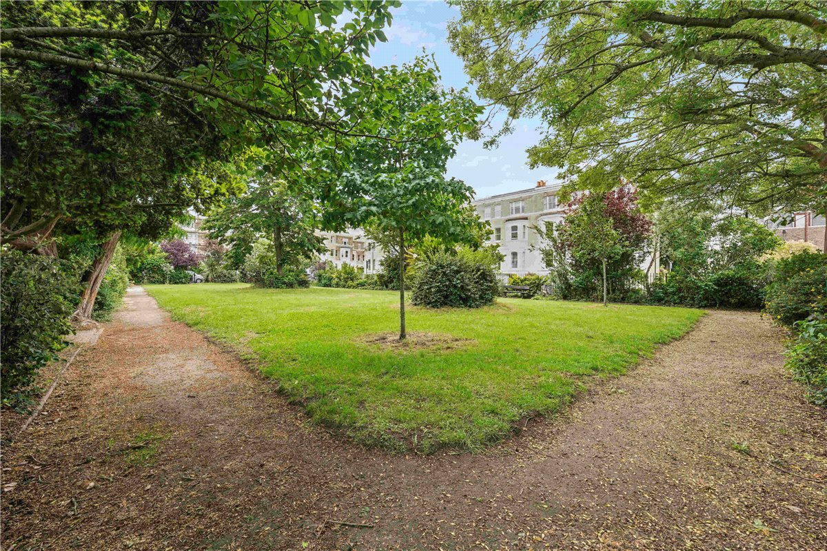 3 bedroom Flat, Westcroft Square, London, W6 - Let Agreed, Image 7