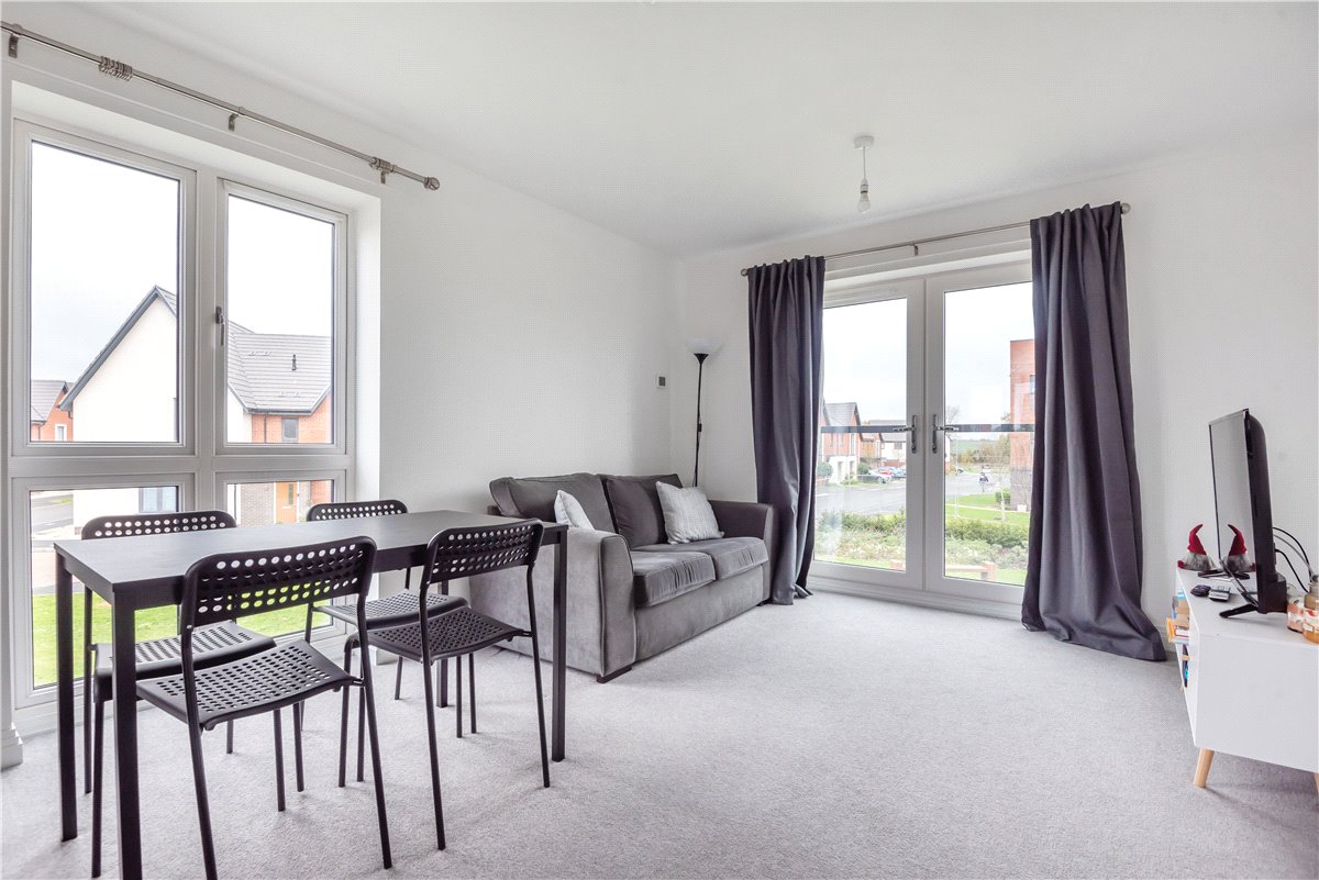 2 bedroom Flat, Croxden Way, Daventry, NN11 - , Image 1