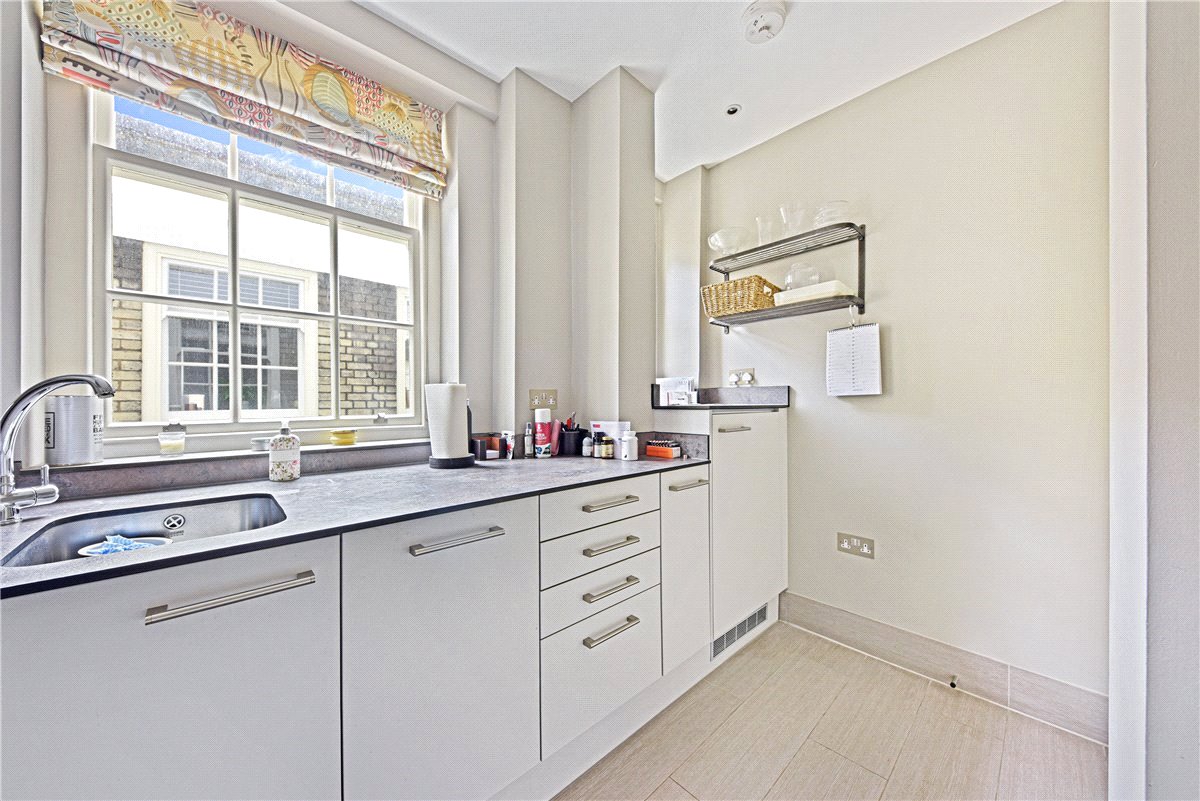 2 bedroom Flat, Bryanston Place, Marylebone, W1H - Sold, Image 4