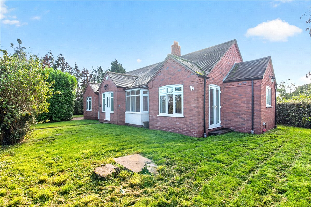 3 bedroom Bungalow, Pipe Ridware, Rugeley, WS15 - Available, Image 9