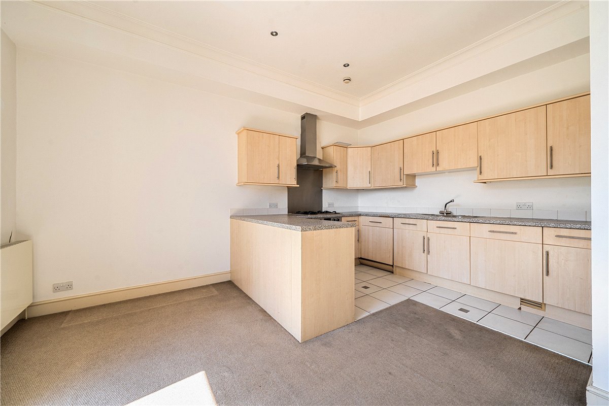 3 bedroom Flat, Weston Lane, Bath, BA1 - Available, Image 8