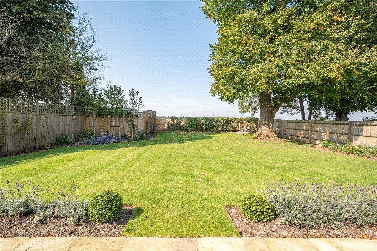 4 bedroom House, Houghton Farm Close, Houghton, SO20 - Available, Image 3