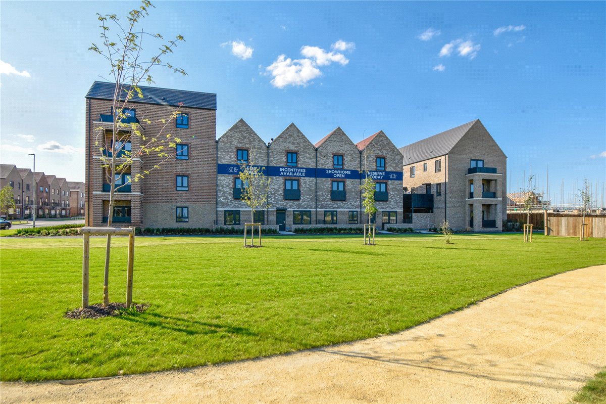 2 bedroom Maisonette, Saffron Way, Cherry Hinton, CB1 - Available, Image 2