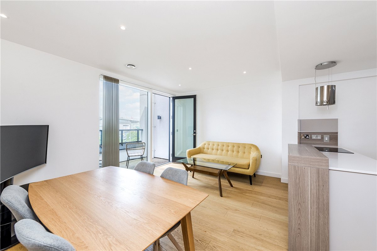 2 bedroom Flat, Holland Park Avenue, Holland Park, W11 - Available, Image 16