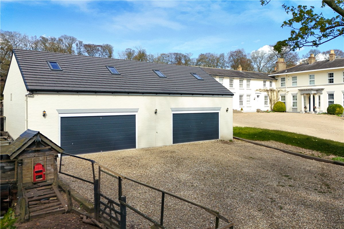 18 bedroom House, Wold Road, Nafferton, YO25 - Available, Image 10