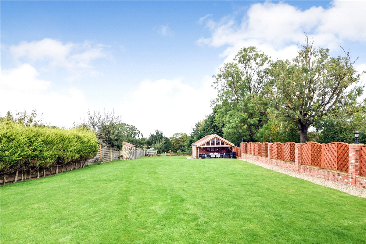 6 bedroom House, Swaleside Grange, Green End, YO7 - , Image 11