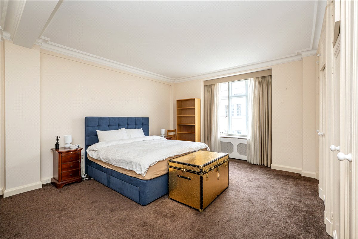 2 bedroom Flat, Hallam Street, London, W1W - Available, Image 3