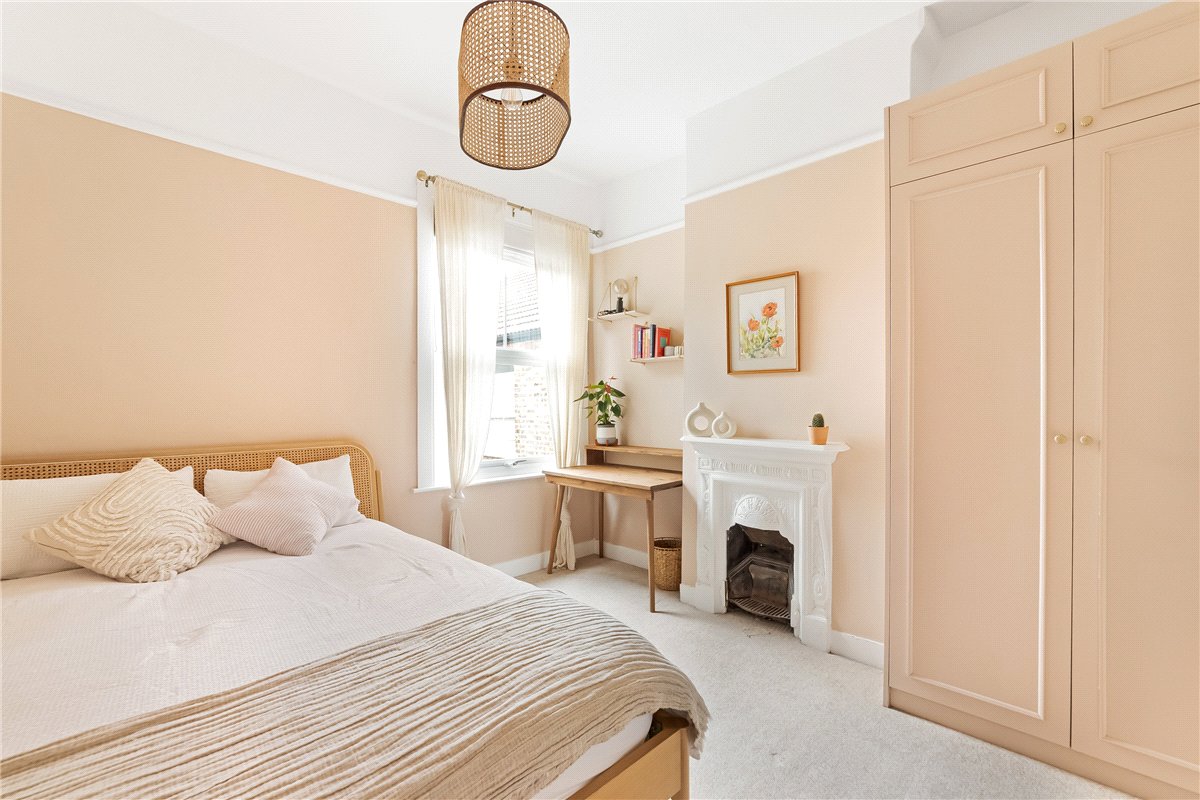 3 bedroom Maisonette, Tranmere Road, London, SW18 - Available, Image 7
