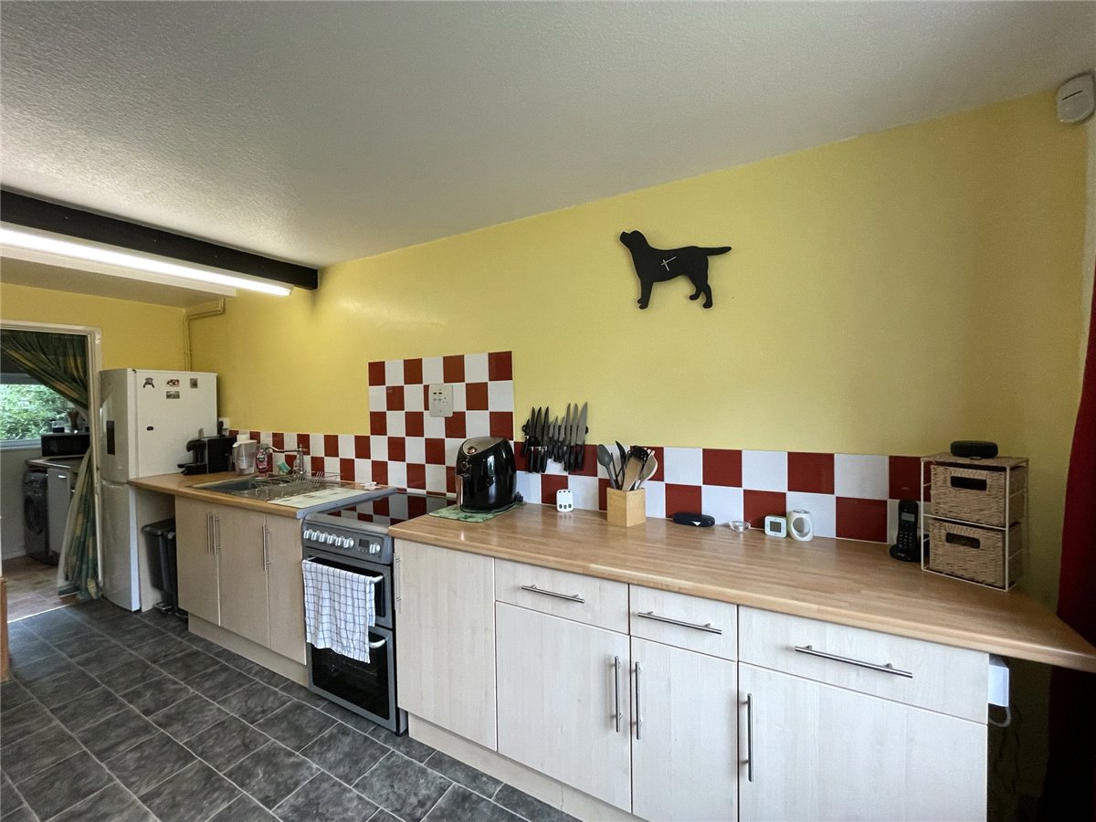 3 bedroom House, Bourne Cottages, East Woodhay, RG20 - , Image 2