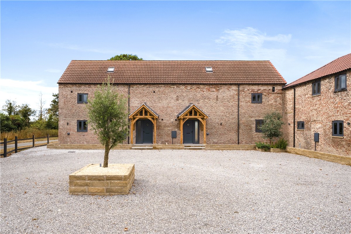 4 bedroom Cottage, Camela Lane, Camblesforth, YO8 - Available, Image 13