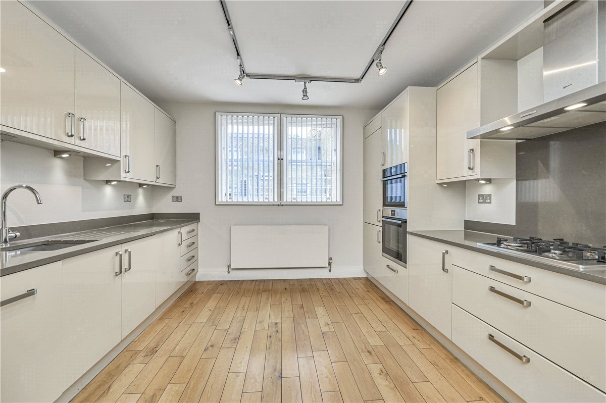 2 bedroom Flat, Marylebone High Street, Marylebone, W1U - Available, Image 3