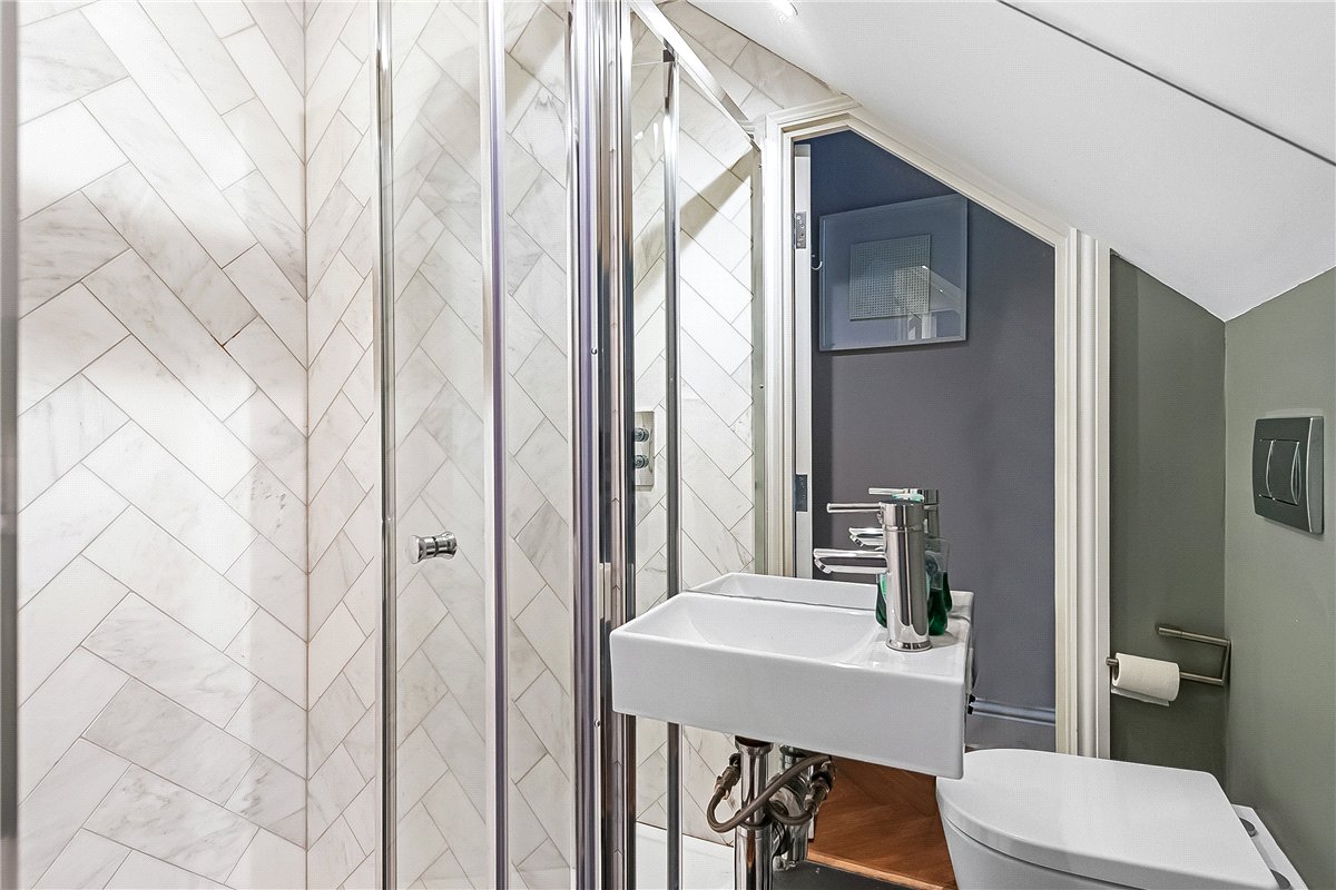 2 bedroom Flat, Renmuir Street, London, SW17 - Available, Image 11