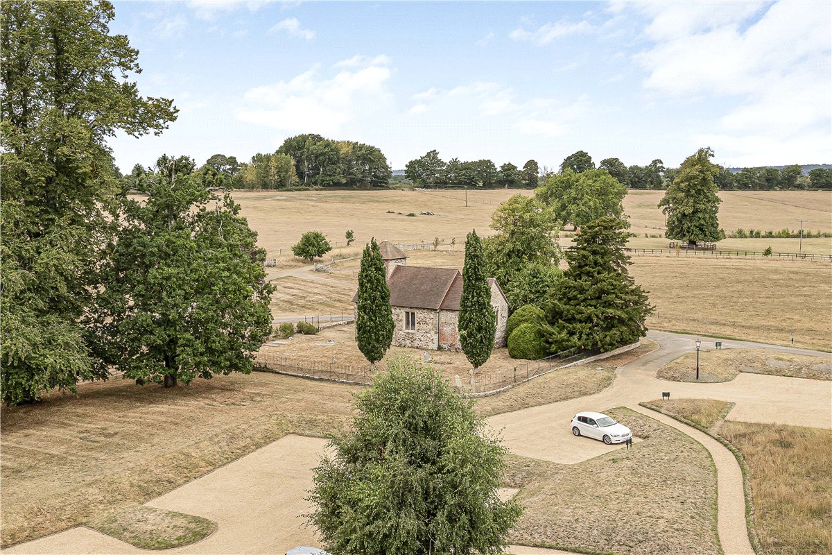 3 bedroom Flat, Burton Park, Duncton, GU28 - Available, Image 4