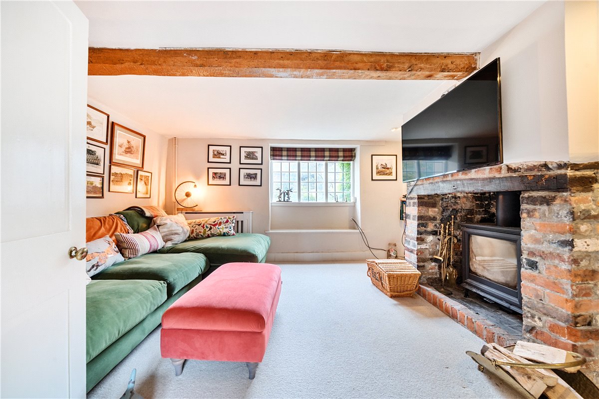 2 bedroom House, Castle Street, Aldbourne, SN8 - Sold, Image 3