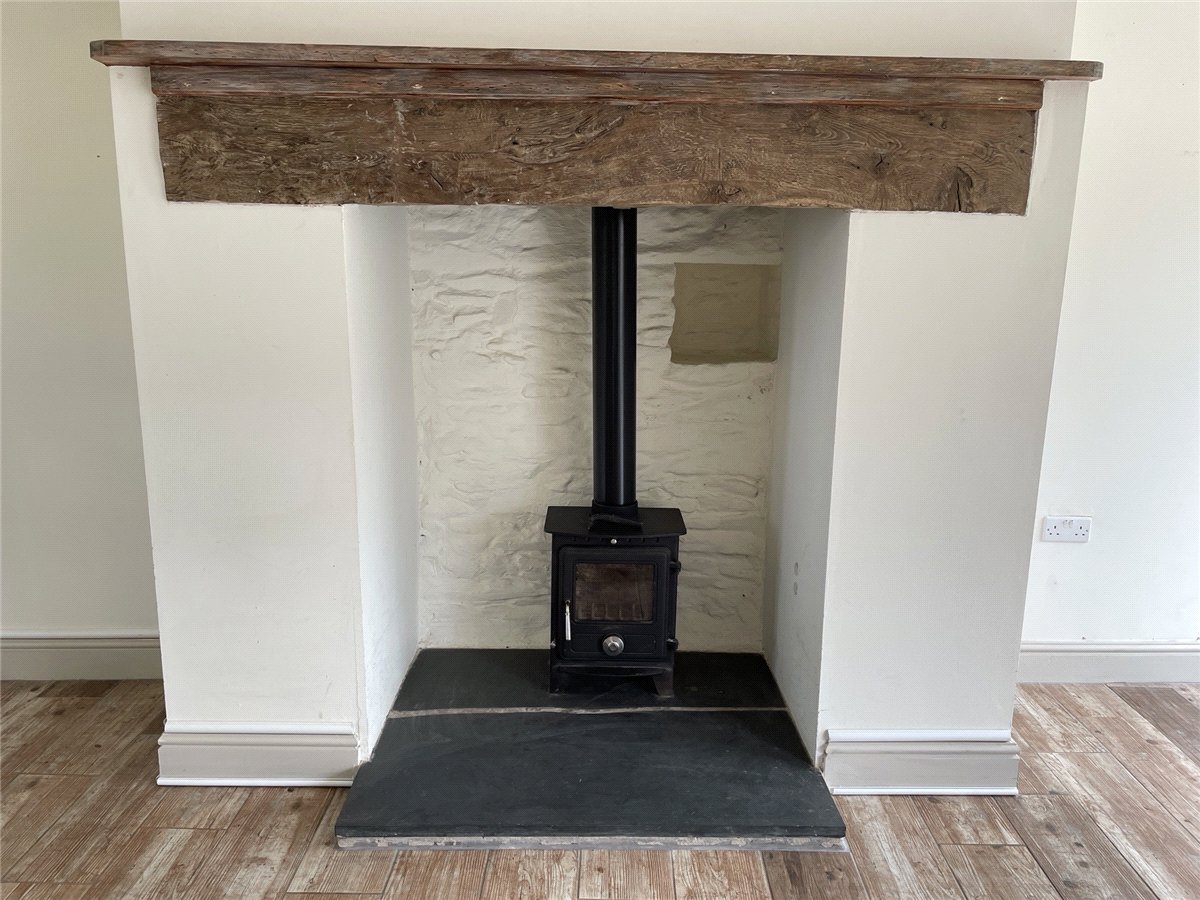 3 bedroom Barn Conversion, Ffordd Bodnant Uchaf, Eglwysbach, LL28 - Available, Image 5