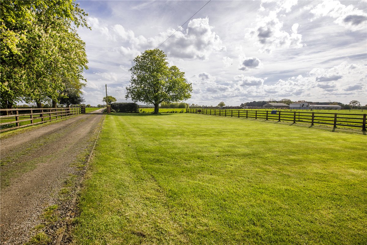 3 bedroom Residential, Selby Common, Selby, YO8 - , Image 2