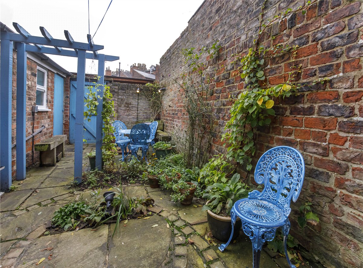 3 bedroom House, Upper Price Street, York, YO23 - , Image 2