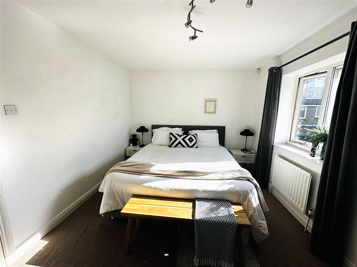 4 bedroom House, Northweald Lane, Kingston upon Thames, KT2 - , Image 3
