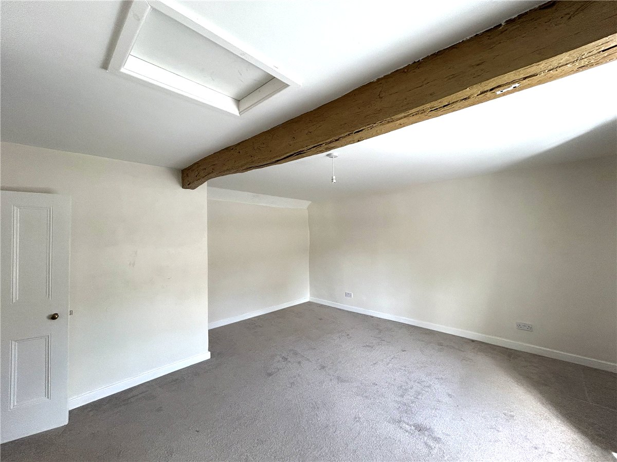 3 bedroom House, Main Street, Ledston, WF10 - , Image 6
