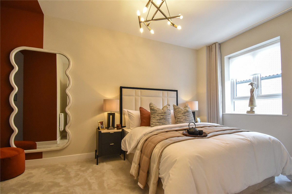 2 bedroom Maisonette, Saffron Way, Cherry Hinton, CB1 - Available, Image 5