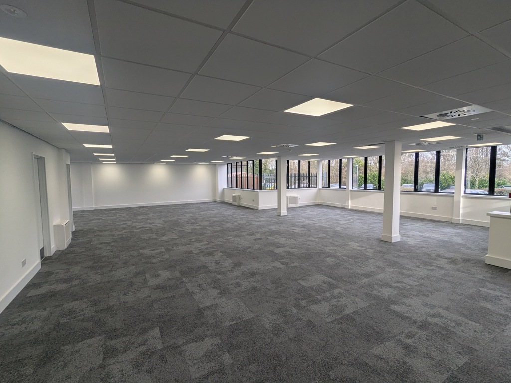 2080 to 5385 Sq Ft, Wellbrook Way, Cambridge, CB3 - Available, Image 1