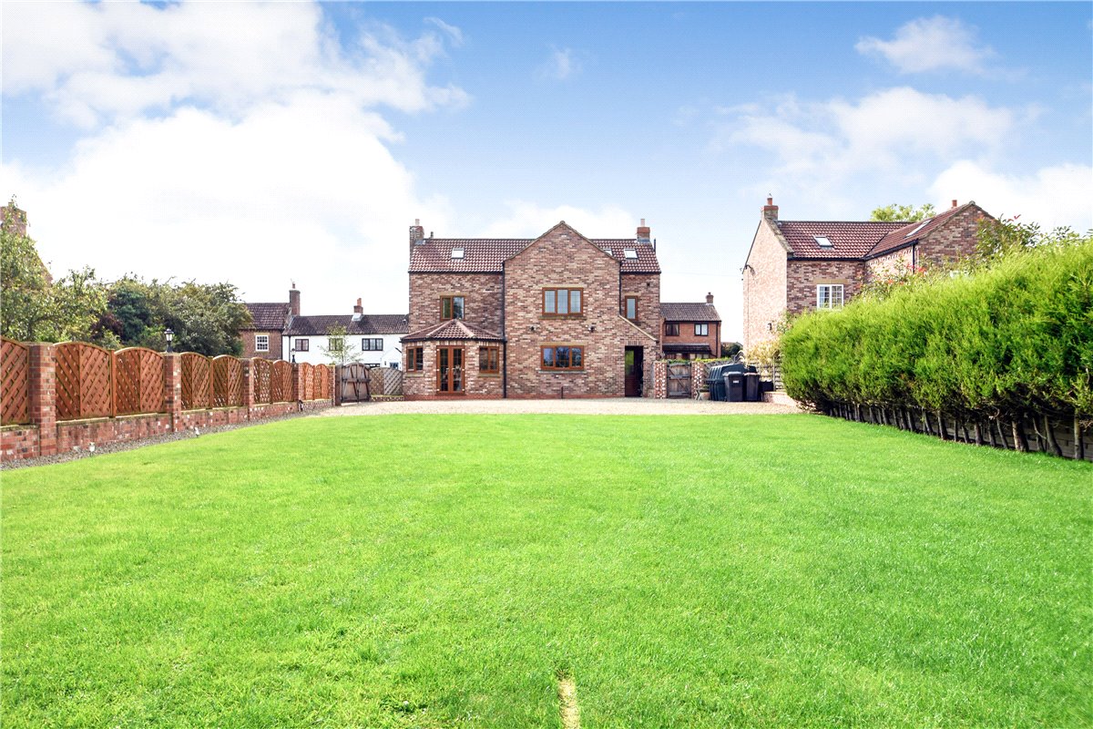 6 bedroom House, Swaleside Grange, Green End, YO7 - , Image 12