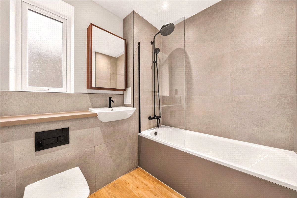 4 bedroom House, Ballast Road, Erith, DA8 - Available, Image 7