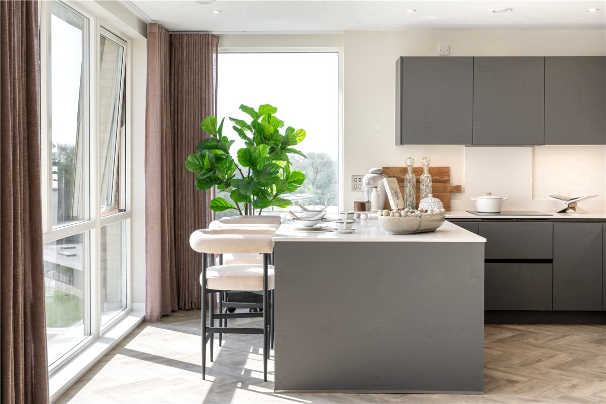 3 bedroom Flat, Eddington Avenue, Eddington, CB3 - Available, Image 3