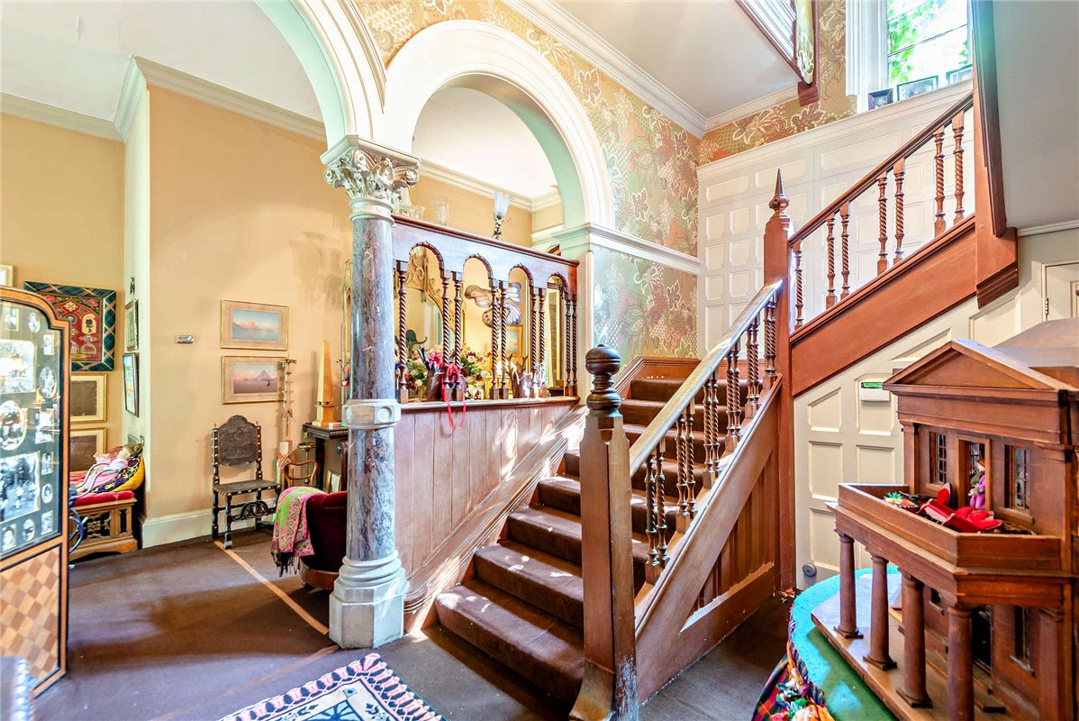 5.5 Sq Ft Country Estate, Priest Hill, Old Windsor, SL4 - Available, Image 19