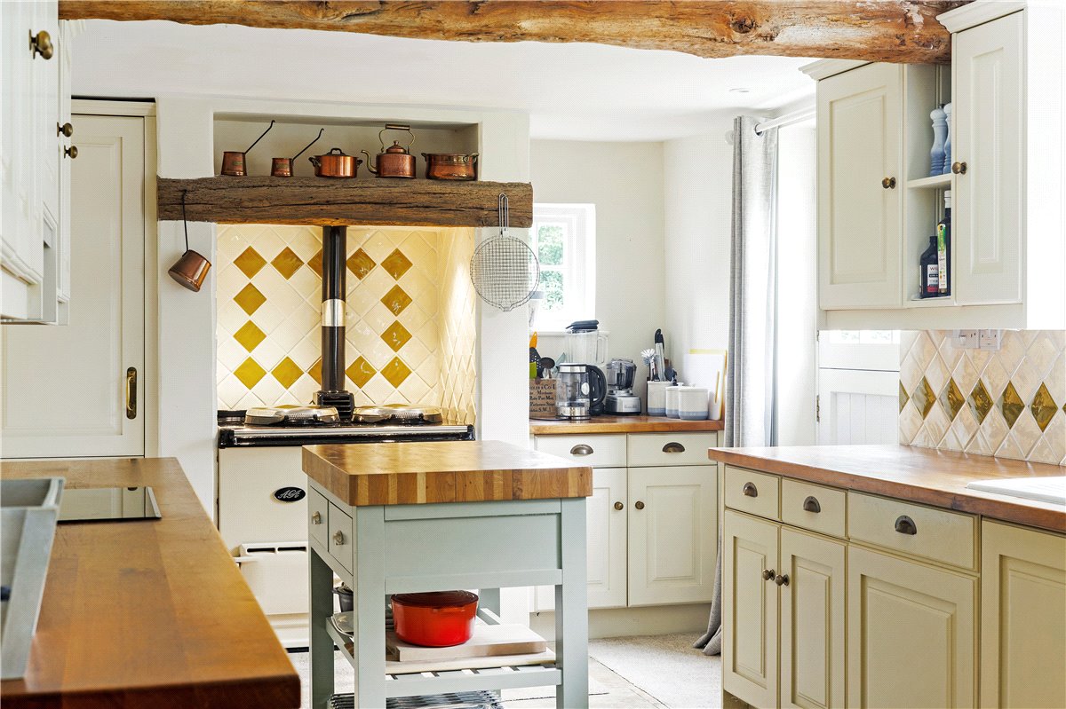 4 bedroom House, East Grafton, Marlborough, SN8 - Sold, Image 22