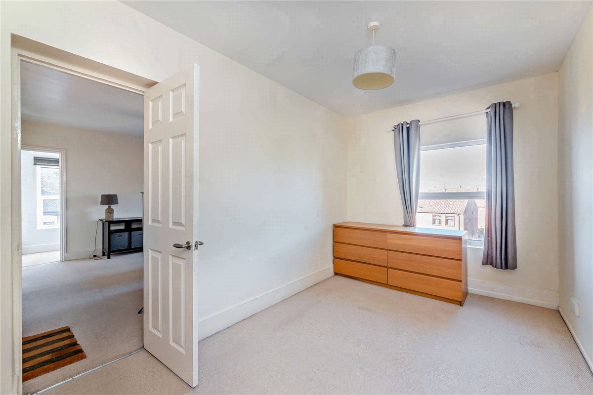 1 bedroom Flat, London Road, Newbury, RG14 - Sold, Image 10